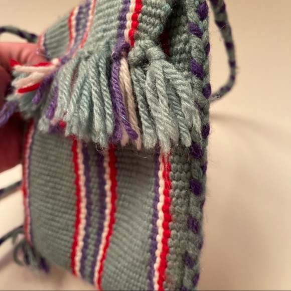 Colombian handmade wayuu striped blue woven knit Crossbody flap fringe bag 6x7” - Picture 8 of 12